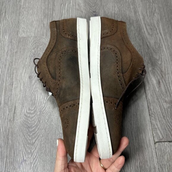 Allen Edmonds \